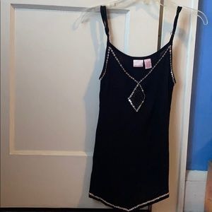 Xhilaration black camisole with sequins